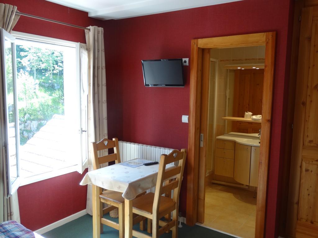 Hotel Du Col De La Machine Saint-Jean-en-Royans Zimmer foto